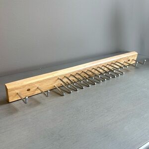Wood Metal Tie Belt Rack Organizer Necklace Jewelry Display Wall Mounted Holder